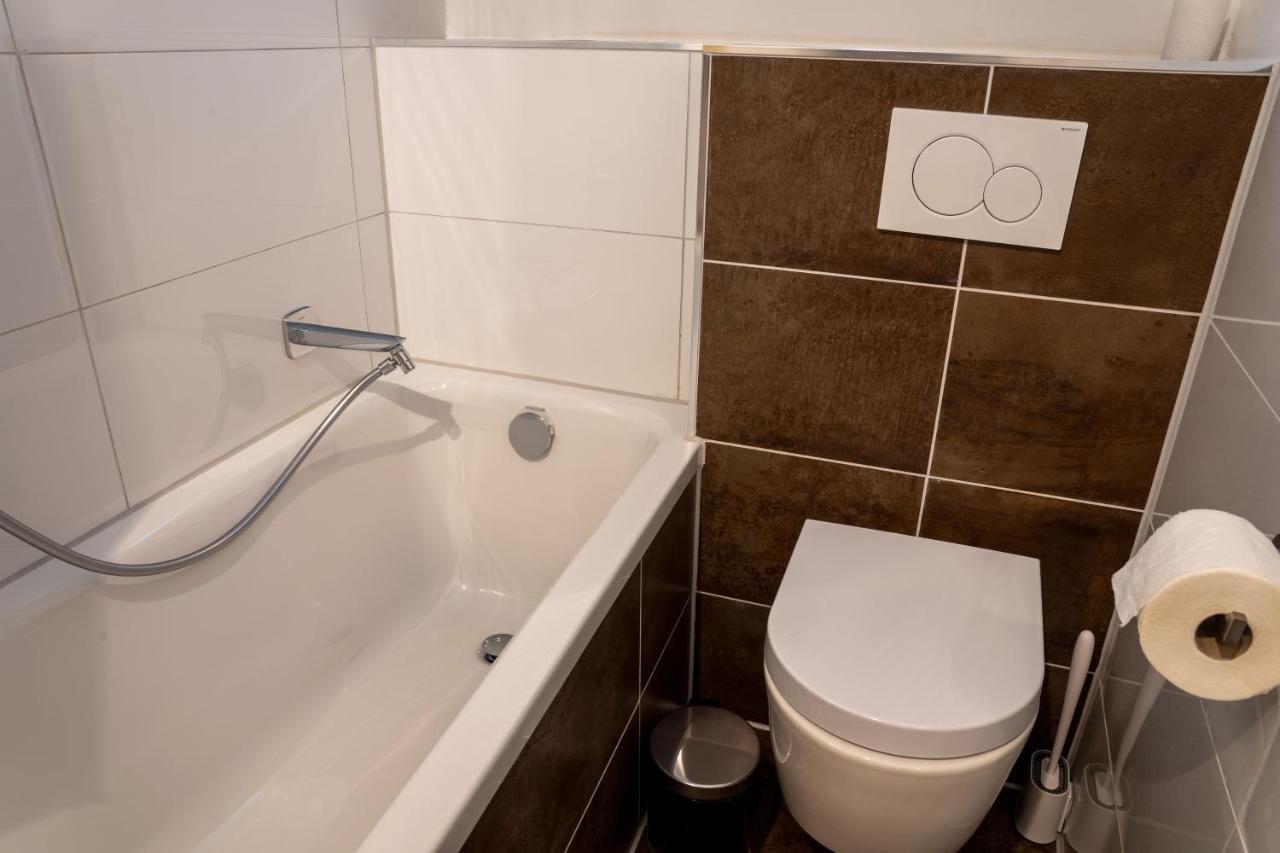 Altstadtjuwel Liboria Apartment Augsburg Bagian luar foto